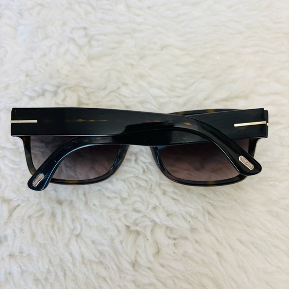 Tom Ford TF 445 52B Brown/Black Tortoise Gradient Unisex Sunglasses main image 14